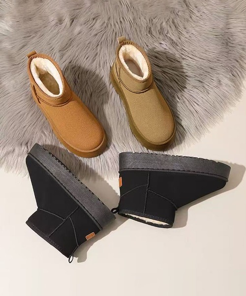 shoes365（シューズスリーシックスファイヴ）の「ショート厚底ムートンブーツ (AW)（ブーツ・レディース・ブラック/ベージュ/キャメル・25.0cm/24.5cm/24.0cm/23.5cm/23.0cm）」の8枚目の写真