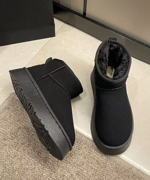 shoes365（シューズスリーシックスファイヴ）の「ショート厚底ムートンブーツ (AW)（ブーツ・レディース・ブラック/ベージュ/キャメル・25.0cm/24.5cm/24.0cm/23.5cm/23.0cm）」の9枚目の写真