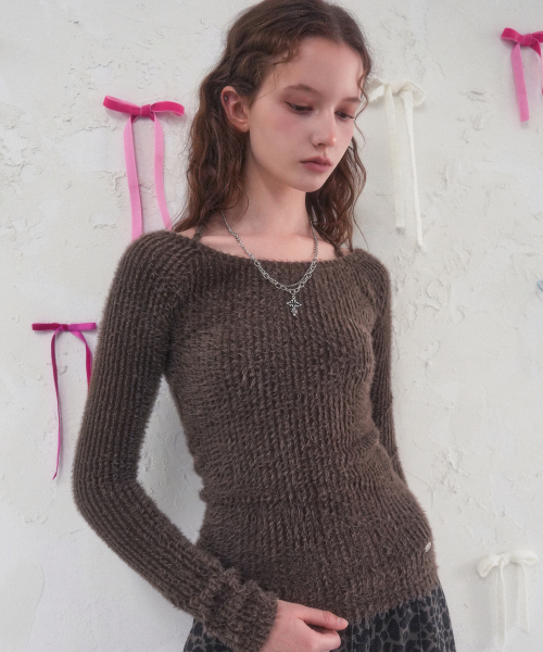 Vivacious(ビバシャス)の「Kiss Contour Line Knit_4Colors(ニット/セーター・レディース・チャコール/ブラック/アイボリー/ブラウン・SMALL/MEDIUM)」の7枚目の写真