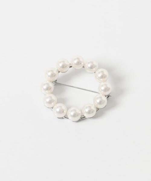 URBAN RESEARCH(アーバンリサーチ)の「decor『デコール』 Broach maru pearl(ブローチ/コサージュ・レディース・ホワイト系その他・-)」の5枚目の写真