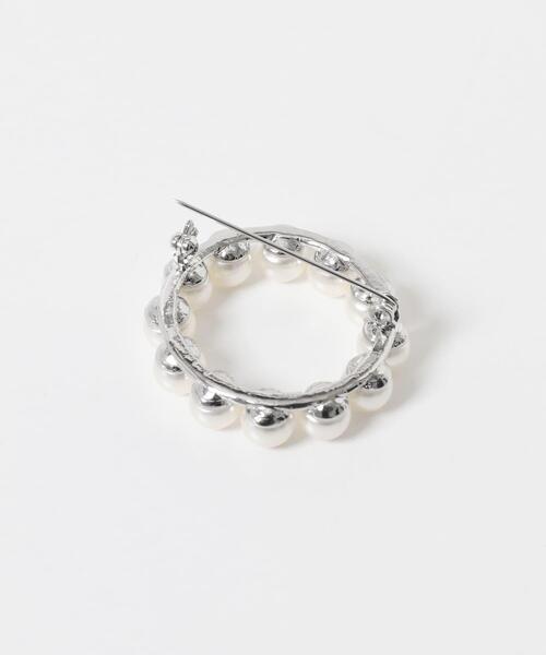URBAN RESEARCH(アーバンリサーチ)の「decor『デコール』 Broach maru pearl(ブローチ/コサージュ・レディース・ホワイト系その他・-)」の6枚目の写真