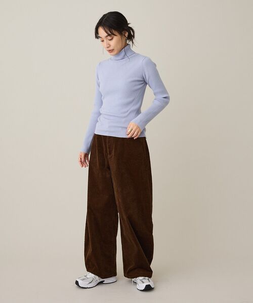 CRAFT STANDARD BOUTIQUE(クラフトスタンダードブティック)の「リブタートルニットプルオーバー(ニット/セーター・レディース・ライトパープル/ブラック/ライトベージュ/ライトブルー・FREE)」の9枚目の写真