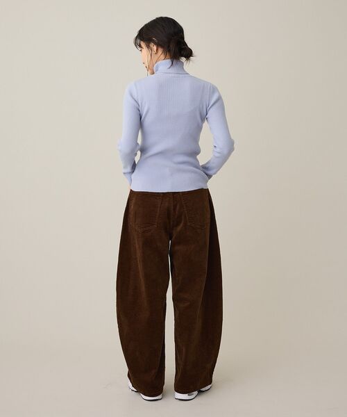 CRAFT STANDARD BOUTIQUE(クラフトスタンダードブティック)の「リブタートルニットプルオーバー(ニット/セーター・レディース・ライトパープル/ブラック/ライトベージュ/ライトブルー・FREE)」の10枚目の写真
