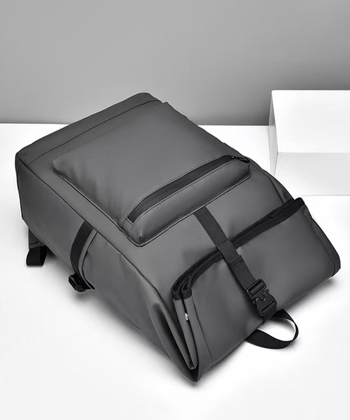 CALIFORNIA OUTFITTERS(カリフォルニア アウトフィッターズ)の「11D71-MZ スクエア ロールトップ バックパック(バックパック/リュック・メンズ・ブラック/グレー・ONESIZE)」の9枚目の写真