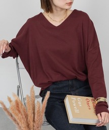 RCD（アールシーディー）の「【幅広いコーデに使用できる】ドルマンスリーブVネックTシャツ（Tシャツ/カットソー）」