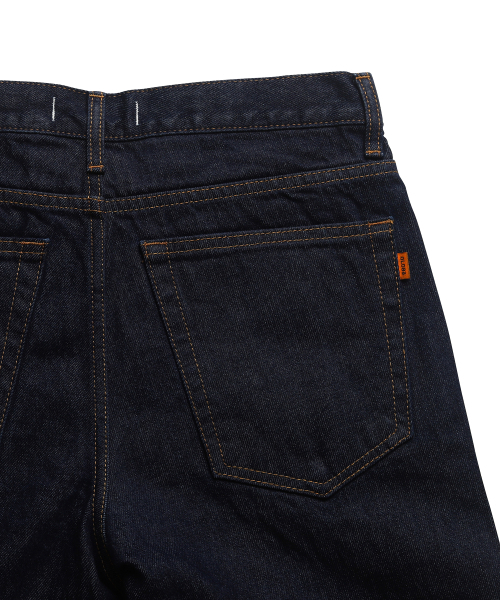 OLDBE（オールドビー）の「タイプ8 W1 リラックスドストレートブーツカットジーンズ（デニムパンツ・メンズ・その他・1/2/3）」の3枚目の写真