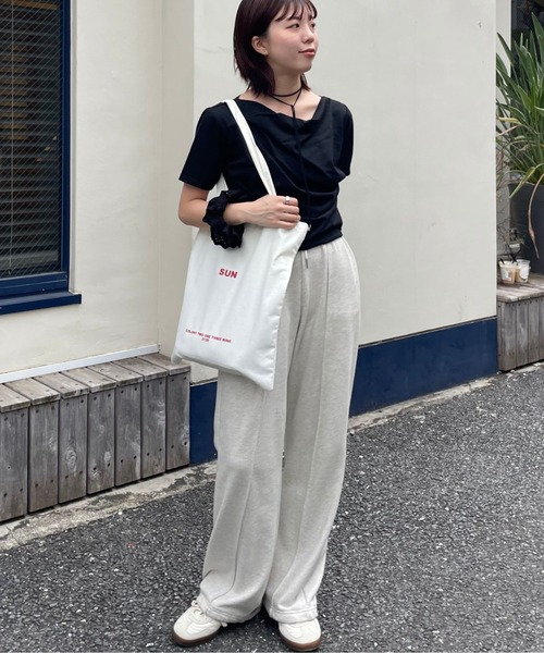 COLONY 2139(コロニートゥーワンスリーナイン)の「7デイズキャンバストートバッグ(トートバッグ・レディース・ピンク/レッド/グリーン/イエロー/ホワイト/ブラック/ブルー・FREE)」の12枚目の写真