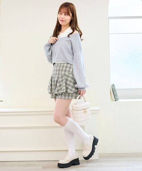 MAJESTIC LEGON（マジェスティックレゴン）の「レイヤードライクフレアショートスカパン（その他パンツ・レディース・ホワイト系その他2/ブラック系その他/ベージュ系その他2・MEDIUM）」の20枚目の写真