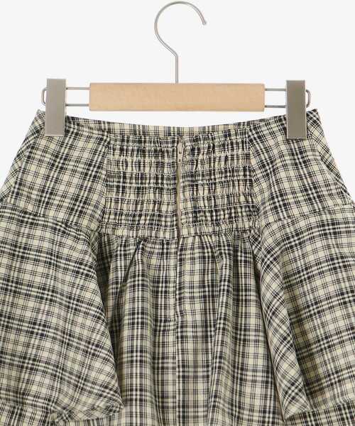 MAJESTIC LEGON（マジェスティックレゴン）の「レイヤードライクフレアショートスカパン（その他パンツ・レディース・ホワイト系その他2/ブラック系その他/ベージュ系その他2・MEDIUM）」の9枚目の写真