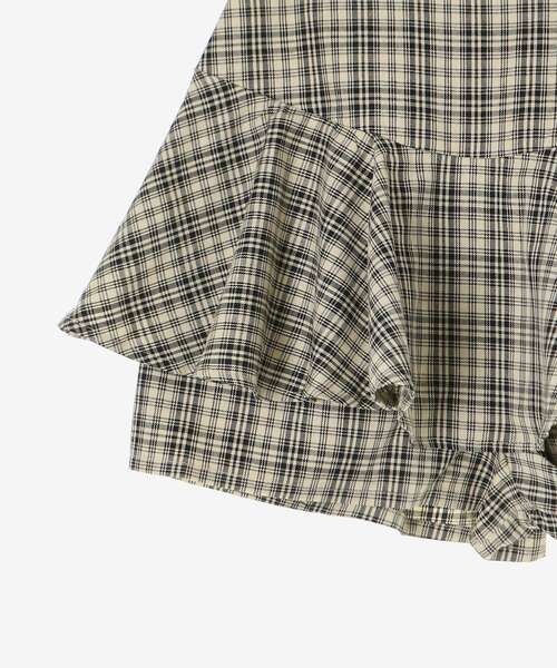 MAJESTIC LEGON（マジェスティックレゴン）の「レイヤードライクフレアショートスカパン（その他パンツ・レディース・ホワイト系その他2/ブラック系その他/ベージュ系その他2・MEDIUM）」の10枚目の写真