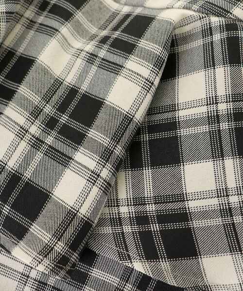 MAJESTIC LEGON（マジェスティックレゴン）の「レイヤードライクフレアショートスカパン（その他パンツ・レディース・ホワイト系その他2/ブラック系その他/ベージュ系その他2・MEDIUM）」の14枚目の写真