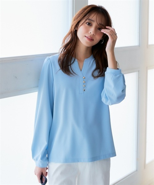 nissen（ニッセン）の「アウトラストソフトタッチカットジョーゼットスキッパープルオーバー（温度調整・吸汗速乾・UVカット）＜大きいサイズ有＞（Tシャツ/カットソー・レディース・グレイッシュブルー/グレイッシュベージュ/ネイビー・3L/LL/L/M/S）」の14枚目の写真