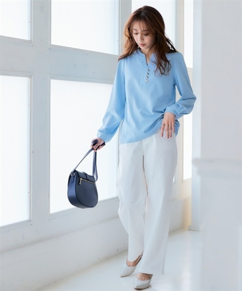 nissen（ニッセン）の「アウトラストソフトタッチカットジョーゼットスキッパープルオーバー（温度調整・吸汗速乾・UVカット）＜大きいサイズ有＞（Tシャツ/カットソー・レディース・グレイッシュブルー/グレイッシュベージュ/ネイビー・3L/LL/L/M/S）」の15枚目の写真