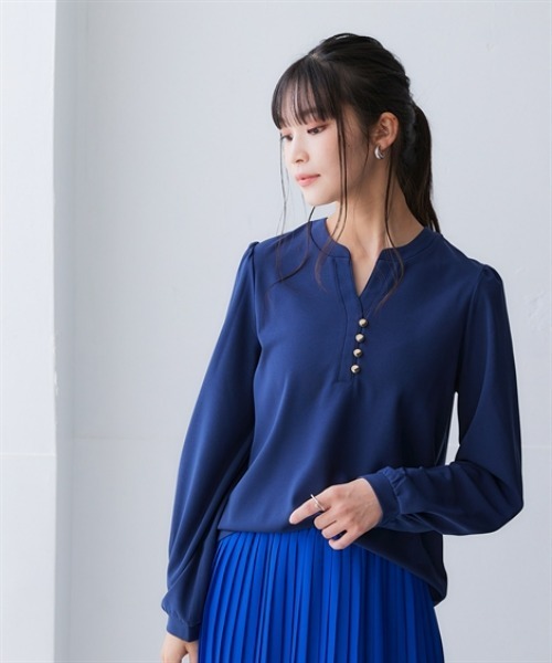 nissen（ニッセン）の「アウトラストソフトタッチカットジョーゼットスキッパープルオーバー（温度調整・吸汗速乾・UVカット）＜大きいサイズ有＞（Tシャツ/カットソー・レディース・グレイッシュブルー/グレイッシュベージュ/ネイビー・3L/LL/L/M/S）」の11枚目の写真