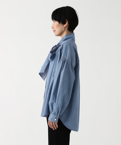 Elura(エルーラ)の「デニムボウタイブラウス/646532(シャツ/ブラウス・レディース・ライトブルー/ブルー・FREE)」の20枚目の写真