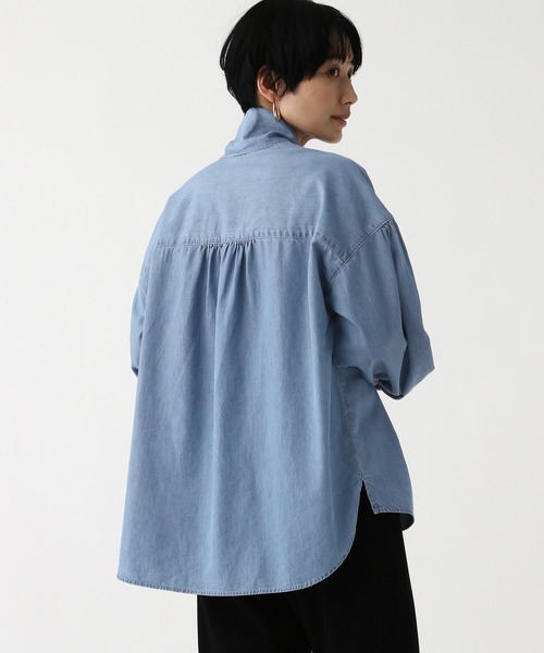 Elura(エルーラ)の「デニムボウタイブラウス/646532(シャツ/ブラウス・レディース・ライトブルー/ブルー・FREE)」の9枚目の写真
