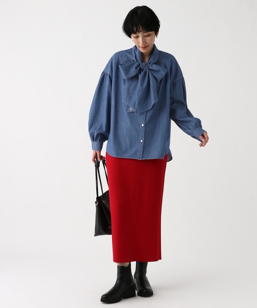 Elura(エルーラ)の「デニムボウタイブラウス/646532(シャツ/ブラウス・レディース・ライトブルー/ブルー・FREE)」の14枚目の写真