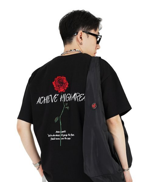 ACHA(アチャ)の「ニューローズ刺繍半袖 _ ブラック(Tシャツ/カットソー・レディース・その他・L/M)」の1枚目の写真