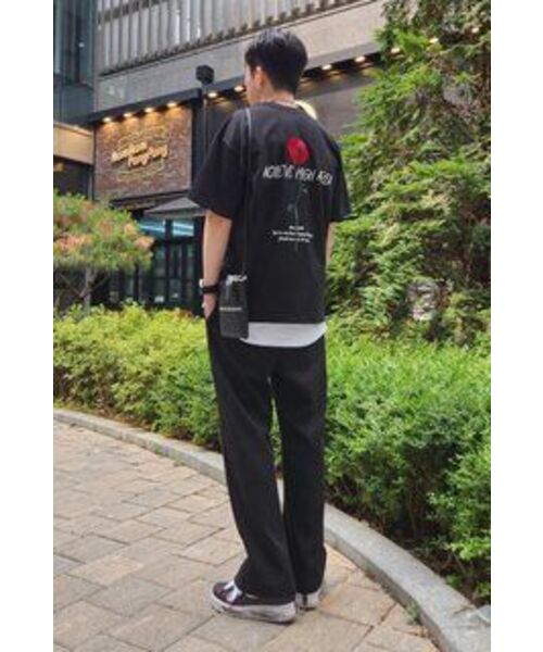 ACHA(アチャ)の「ニューローズ刺繍半袖 _ ブラック(Tシャツ/カットソー・レディース・その他・L/M)」の3枚目の写真