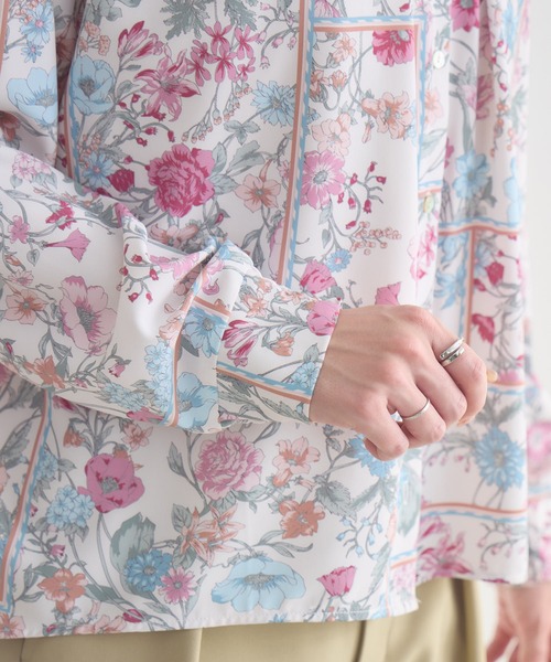 KATHARINE ROSS（キャサリンロス）の「【KATHARINE ROSS】リバイバルアロマプリントブラウス（シャツ/ブラウス・レディース・ネイビー/ピンク・FREE）」の22枚目の写真