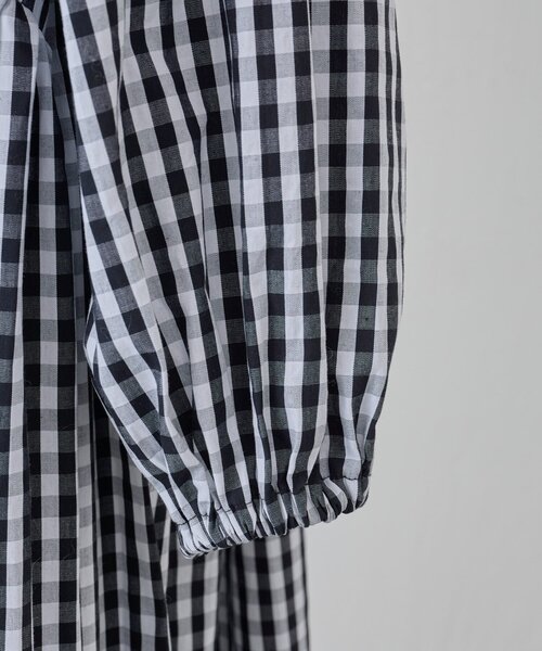 BEARDSLEY（ビアズリー）の「《2/15(日)12：00追加予約》先染めギャザーワンピース（ワンピース・レディース・ネイビー/ブラック・0/1）」の11枚目の写真