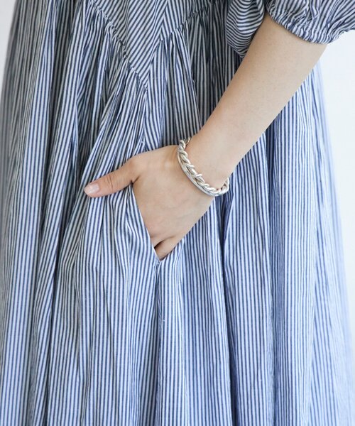 BEARDSLEY（ビアズリー）の「《2/15(日)12：00追加予約》先染めギャザーワンピース（ワンピース・レディース・ネイビー/ブラック・0/1）」の18枚目の写真