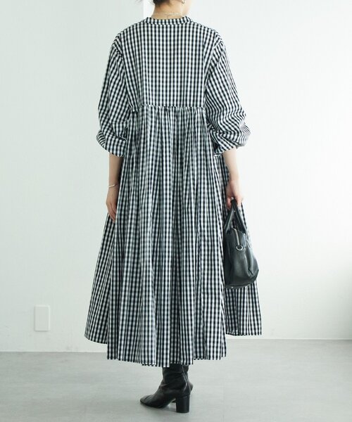 BEARDSLEY（ビアズリー）の「先染めギャザーワンピース（ワンピース・レディース・ネイビー/ブラック・0/1）」の18枚目の写真