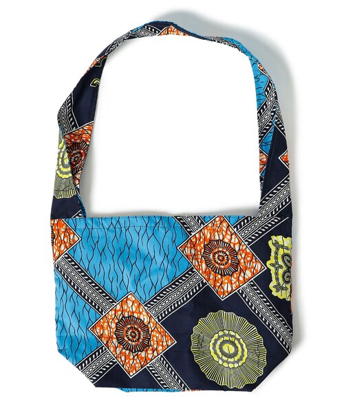 bpr BEAMS(ビーピーアール ビームス )の「バティック ショルダー エコ バッグ 2026(ショルダーバッグ・レディース・グリーン系その他/ブルー系その他/ピンク系その他/ブラック系その他・ONE SIZE)」の11枚目の写真