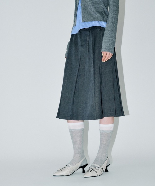 3.3 Field Trip （3.3フィールドトリップ）の「3.3 Field Trip／プリーツミディスカート（スカート・レディース・チャコール/ライトグレー・MEDIUM/SMALL）」の11枚目の写真