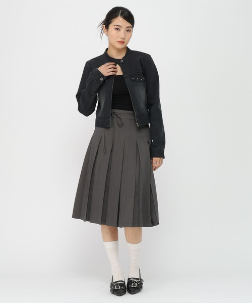 3.3 Field Trip （3.3フィールドトリップ）の「3.3 Field Trip／プリーツミディスカート（スカート・レディース・チャコール/ライトグレー・MEDIUM/SMALL）」の21枚目の写真