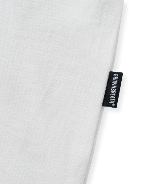 BROWNBREATH(ブラウンブレス)の「TAG TEE - OFF WHITE(Tシャツ/カットソー・レディース・その他・S/M/XL/2XL/L)」の7枚目の写真