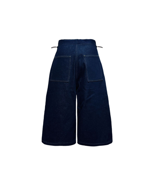 TANSANMAGNESIUM(タンサン マグネシウム)の「ニーポケットバミューダパンツ(ブルー)(その他パンツ・レディース・その他・1/2)」の2枚目の写真