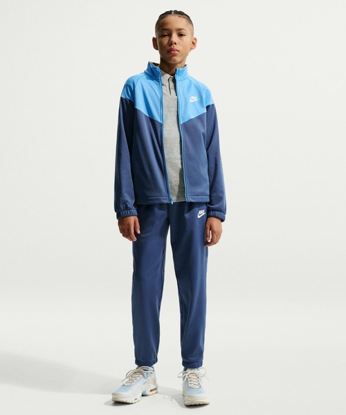 NIKE（ナイキ）の「ナイキ NIKE YTH NSW DF トラックスーツ PK FZ（ジャージ・キッズ・ブルー/ブラック・130cm/140cm/150cm/160cm）」の17枚目の写真