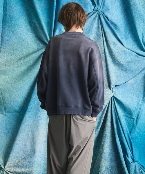 MAISON SPECIAL（メゾンスペシャル）の「《UNISEX》【MOVIE SERIES】「FANTASIA」- STAR HEART - Prime-Over Crew Neck Sweatshirt/「ファンタジア」- スターハート -プライムオーバークルーネックスウェット【MAISON SPECIAL/メゾンスペシャル】（スウェット・メンズ・ネイビー/ブラック・0/1/2）」の12枚目の写真