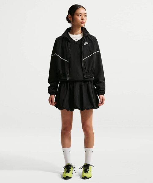 NIKE（ナイキ）の「ナイキ スポーツウェア ウィメンズ ルーズ バブル スカート / Nike Sportswear Women's Loose Bubble Skirt IQ0062-010 Black（スカート・レディース・ブラック・XS/XL/L/M/S）」の19枚目の写真