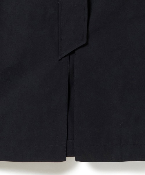 LACOSTE（ラコステ）の「撥水 ダブルカラー BACHプリーツ ロングスプリングコート（ステンカラーコート・レディース・ベージュ/ブラック・34/40/36/38）」の21枚目の写真