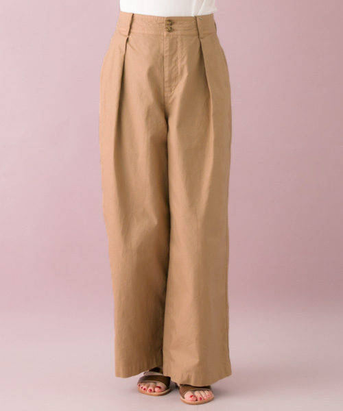 URBAN RESEARCH(アーバンリサーチ)の「UR ワイドタックチノパンツ(チノパンツ・レディース・ベージュ/ネイビー・38/36)」の6枚目の写真