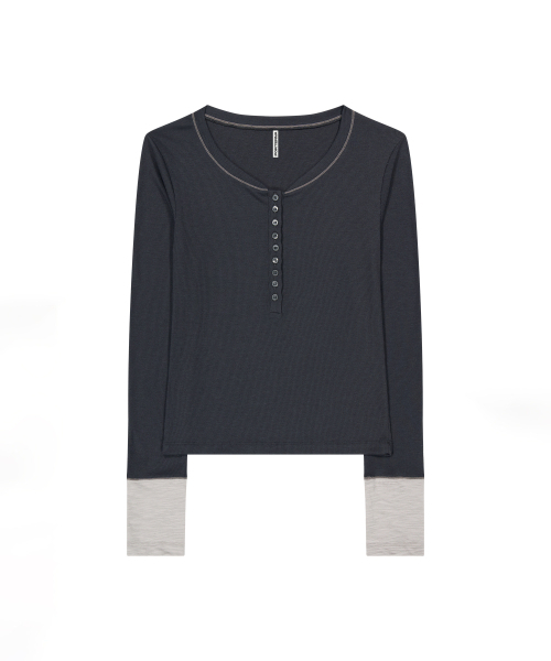 PORTERNA(ポルテナ)の「MIX POINT LONG SLEEVE BUTTON T-SHIRT-CHARCOAL(Tシャツ/カットソー・レディース・その他・X-SMALL/MEDIUM/SMALL)」の7枚目の写真