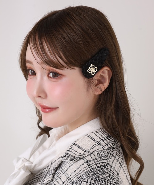 one after another NICE CLAUP(ワンアフターアナザーナイスクラップ)の「【Eliane Collection】ツイードヘアピン(ヘアピン・レディース・サックスブルー/ピンク/ブラック/アイボリー・FREE)」の5枚目の写真