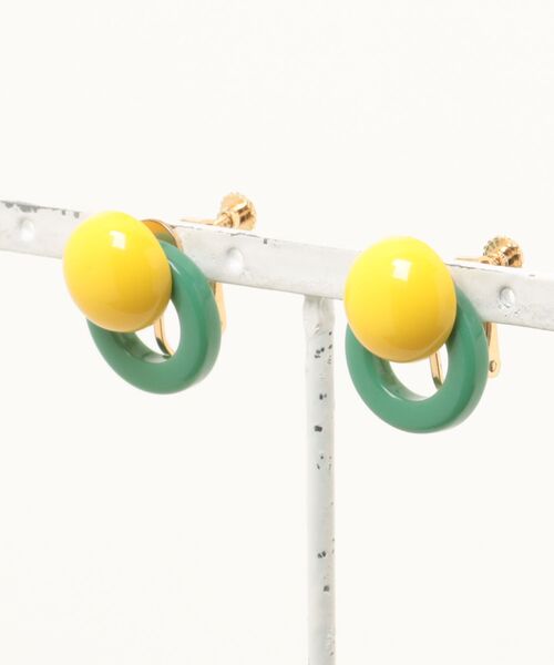 Fun & Daily（ファンアンドデイリー）の「F&D : レトロサークルイヤリング（イヤリング・レディース・パープル系その他/レッド系その他/グリーン系その他/イエロー系その他・FREE）」の3枚目の写真