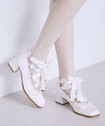 Maison de FLEUR（メゾンドフルール）の「レースアップサテンパンプス（パンプス）」