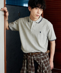 PUBLUX（パブリュクス）の「U.S. POLO ASSN. × PUBLUX/ユーエスポロアッスン 別注 ワンポイント 刺繍 鹿の子 ポロシャツ　限定展開（ポロシャツ）」