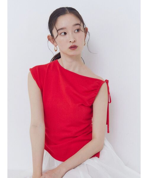 LAGUNAMOON（ラグナムーン）の「アシメギャザーリボンニットプルオーバー 【夏服】（ポロシャツ・レディース・ブラック/レッド/アイボリー・SMALL/MEDIUM/FREE）」の15枚目の写真
