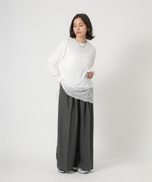 Floran（フローラン）の「裾レースレイヤードロンT（Tシャツ/カットソー・レディース・オフホワイト/ブラック・FREE）」の3枚目の写真