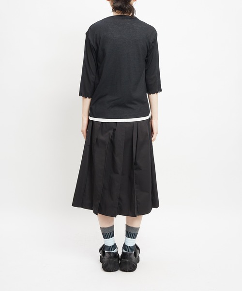 gomme(ゴム)の「80/2強撚天竺 強撚ボトルネックT(Tシャツ/カットソー・レディース・ホワイト×ブラック/ブラック×ホワイト/ブラック×イエロー・MEDIUM)」の13枚目の写真