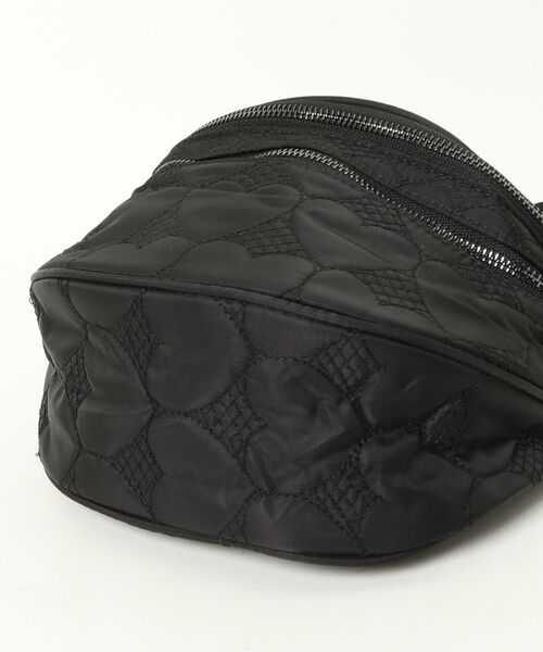 Three Four Time（ｽﾘｰﾌｫｰﾀｲﾑ）の「ハートキルトミニショルダー（ショルダーバッグ・レディース・ブラック/カーキ・FREE）」の4枚目の写真