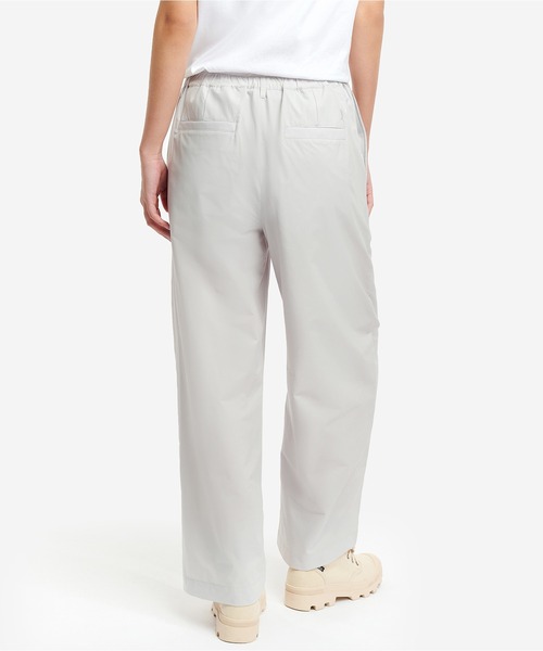 AIGLE（エーグル）の「撥水 ソロテックス ワイドシルエット テックパンツ（その他パンツ・レディース・ブラウン/ライトグレー/ブラック・34/36/38/40）」の8枚目の写真