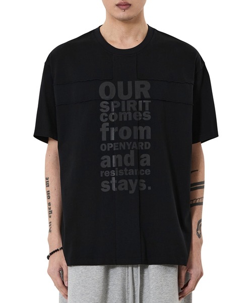 OY(オーワイ)の「『OY/オーワイ』RESISTANCE CROSS PATCH TEE/レジスタンスクロスパッチTシャツ(Tシャツ/カットソー・メンズ・ホワイト/ブラック・L/M)」の3枚目の写真