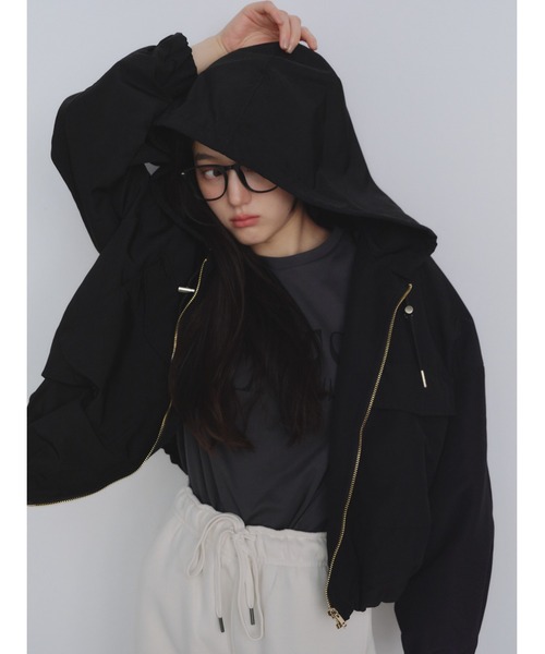 P.V.T(ピーブイティー)の「裾バルーンマウンテンパーカー(マウンテンパーカー・レディース・Black/カーキ/アイボリー・M)」の14枚目の写真