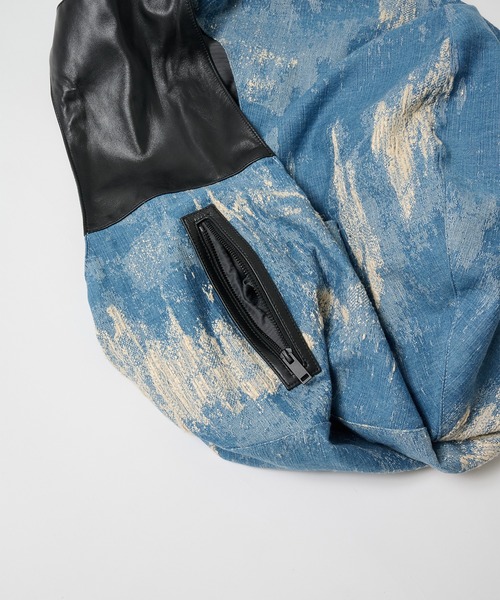TAAKK（ターク）の「【TAAKK/ターク】Denim Bag (Middle)（ショルダーバッグ・メンズ・インディゴブルー/ブラウン・FREE）」の12枚目の写真